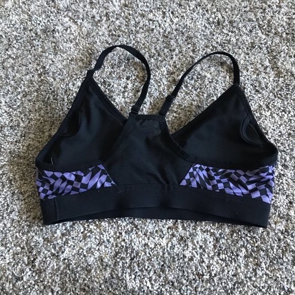 Nike sports take back bra - Picture 2 of 3